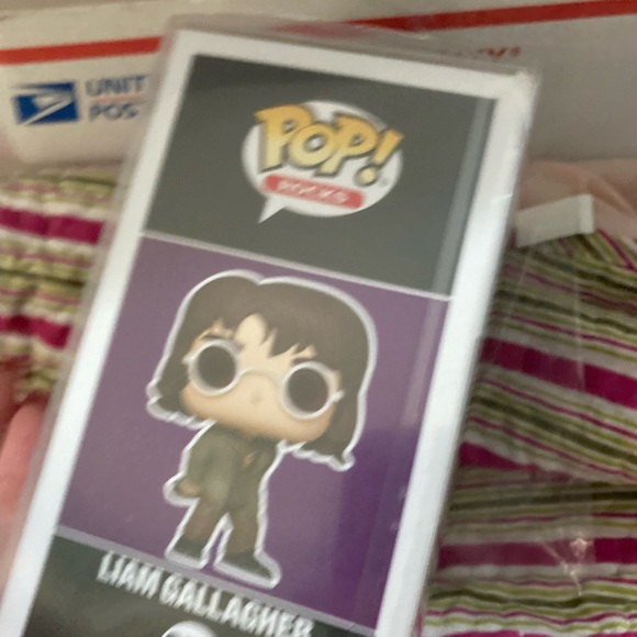 Funko Pop Rocks Liam Gallagher OASIS Band Figure 256 New in Box with Case! - Picture 4 of 5